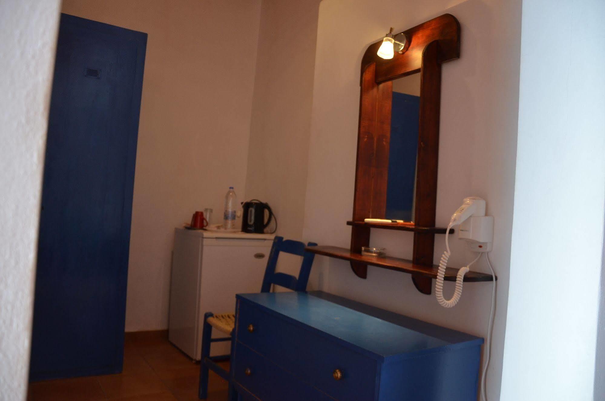 Themis Hotel Myrties Esterno foto
