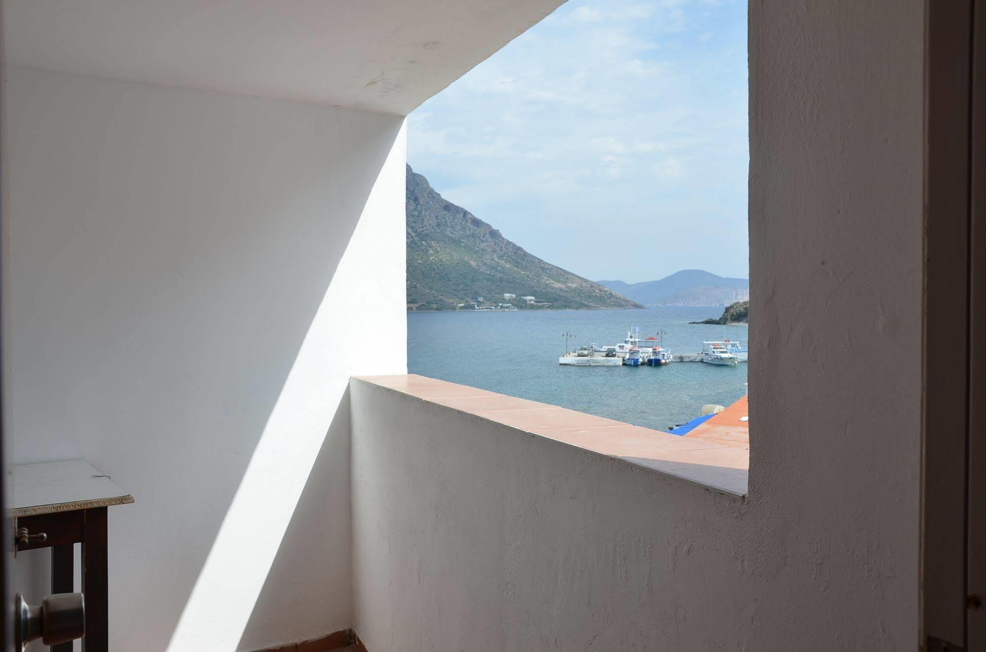 Themis Hotel Myrties Esterno foto